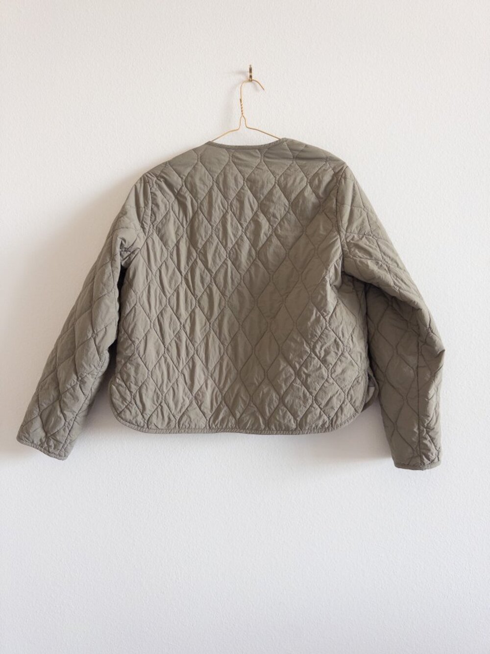 Barbour Quilted Monroe Jacket with Plaid Lining (Current Style) Size US 4 - Picture 10 of 13